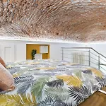 Boutique Loft - Valentino