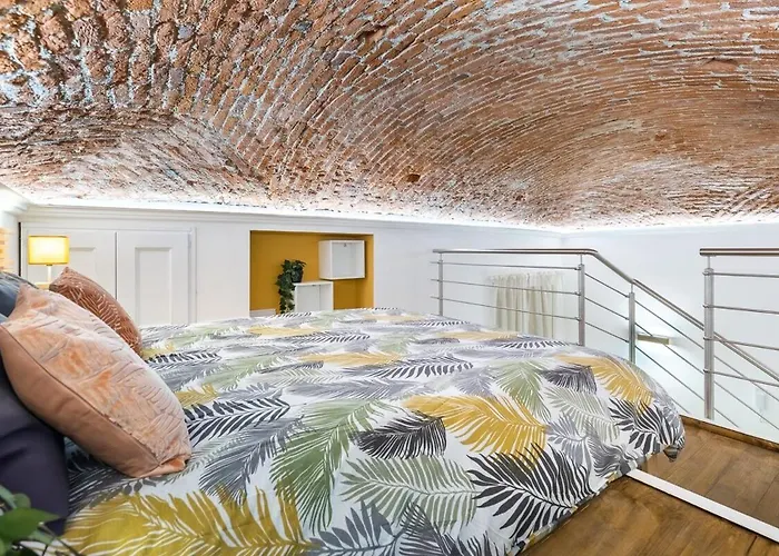 Boutique Loft - Valentino